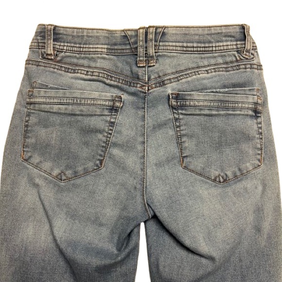 Democracy "Ab" Technology Light Wash Distressed Skinny Jeans - Picture 5 of 11